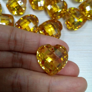 3 kusy zlatá barva zirkony srdce tvar přívěsek s 1mm díru zlatá barva žlutá pro cz kámen náhrdelník šperky