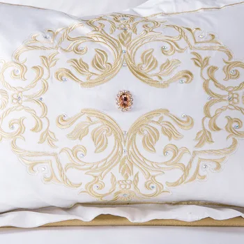Luxusní Zlatou výšivkou povlečení bílé barvy satén svatební ložní prádlo set queen king 4/7pcs peřinu super král povlečení sada