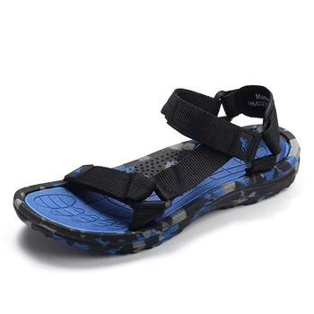 Muži sandály 2020 kamufláž sandály muži ležérní boty hák&smyčky muži plážové boty non-slip sportovní obuv pro muže Zapatos Hombre