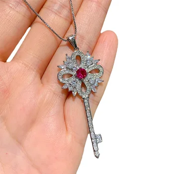 Shipei 925 Sterling Silver Ruby Vytvořil Moissanite Svatební Zásnubní Jemné Šperky Luxusní Přívěsek Na Klíče Náhrdelník Velkoobchod